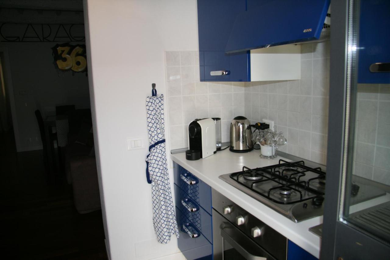 Garage36 Lägenhet Parma Exteriör bild
